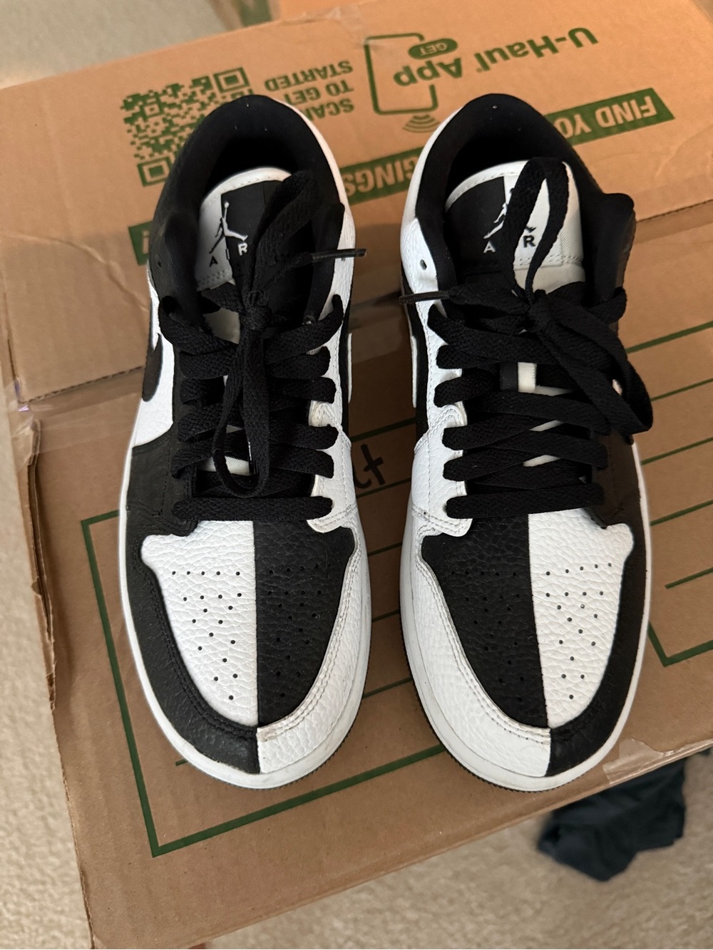 Air Jordan 1 Low SE 'Homage' - Picture 2 of 3